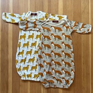 Milkbarn • Bundle Fox & Cheetah Newborn Gowns Set of 2 in Size 0-3M